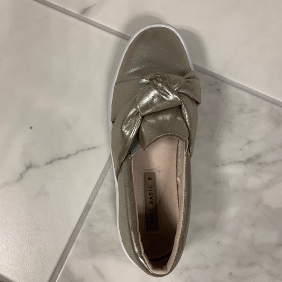 Zara shoes - Picture 3 of 3